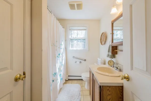 $749,900 | 10 Pine Brook Drive, Kingston, MA 02364