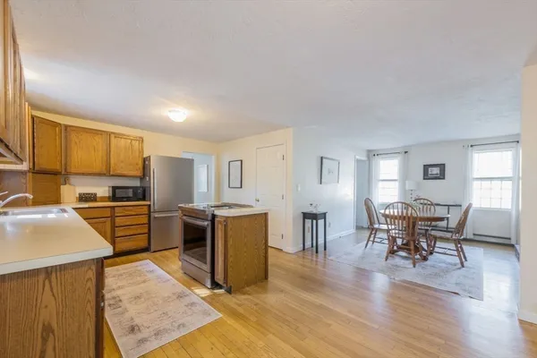 $749,900 | 10 Pine Brook Drive, Kingston, MA 02364