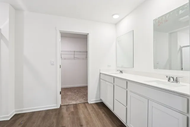 $699,990 | 1231 Wildflower Lane, Bartlett, IL 60103