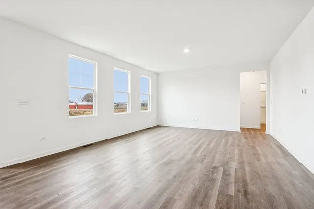 $699,990 | 1231 Wildflower Lane, Bartlett, IL 60103