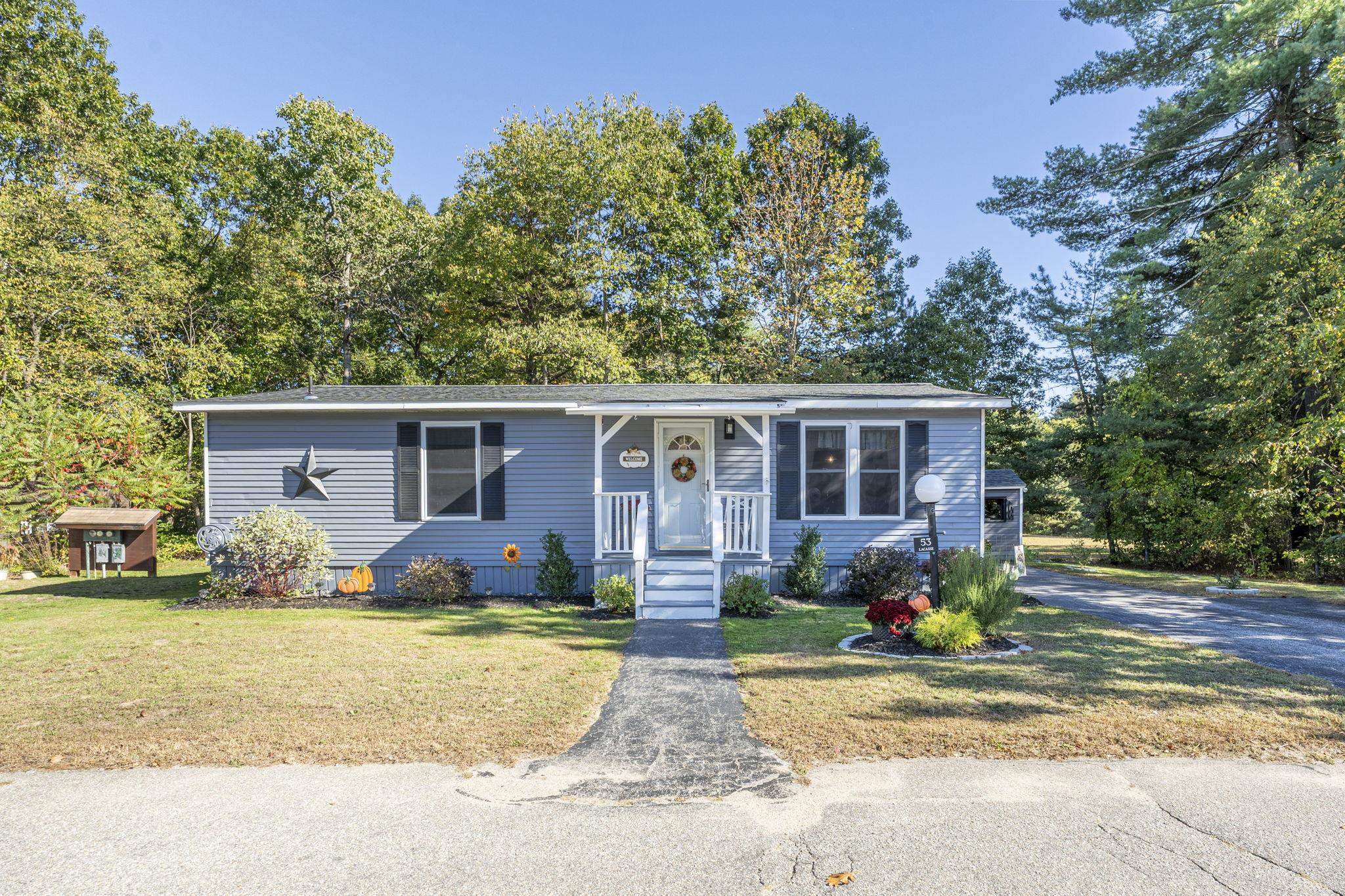 53 Rachael Circle Goffstown, NH 03045 - Photo 1 of 30 Gallery Image 1