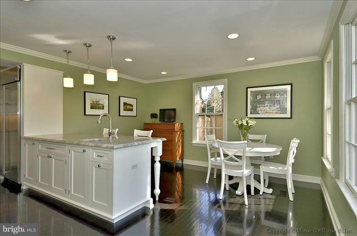 5512 Northfield Road Bethesda, MD 20817 - Photo 25 of 29 a view of a dining room with furniture and wooden floor