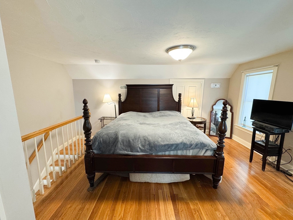 81-83 South Road Bedford, MA 01730 - Photo 8 of 19