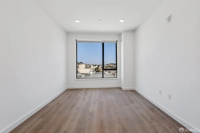 $1,495,000 | 2 Russia Avenue, Unit 402, San Francisco, CA 94112