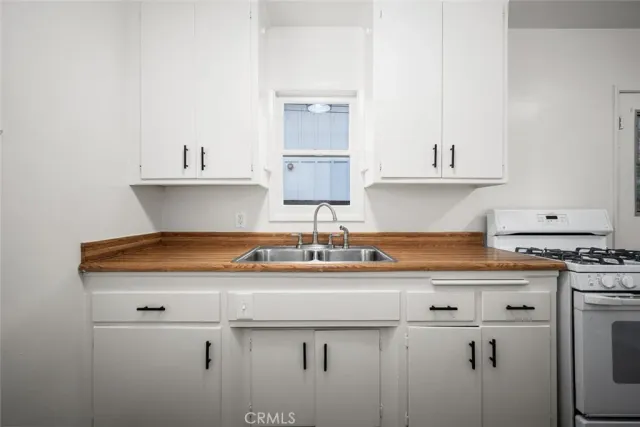 $1,295,000 | 1612 Orange, Costa Mesa, CA 92626