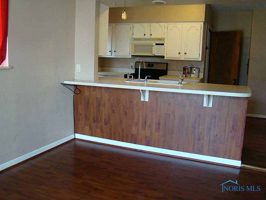 719 Waybridge Road Toledo, OH 43612 - Photo 6 of 14 Gallery Image 6