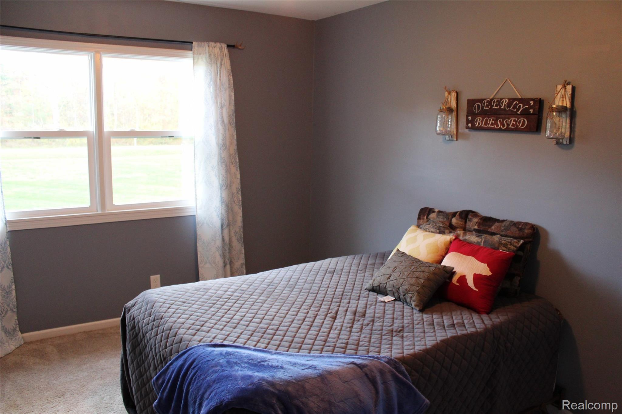 13580 E Road Montrose, MI 48457 - Photo 15 of 42 IMG_3858.JPG