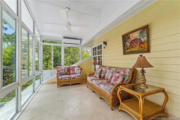 $2,300,000 | 540 Southeast St Lucie Boulevard, Stuart, FL 34996