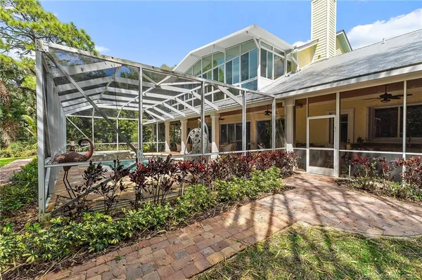 $2,300,000 | 540 Southeast St Lucie Boulevard, Stuart, FL 34996