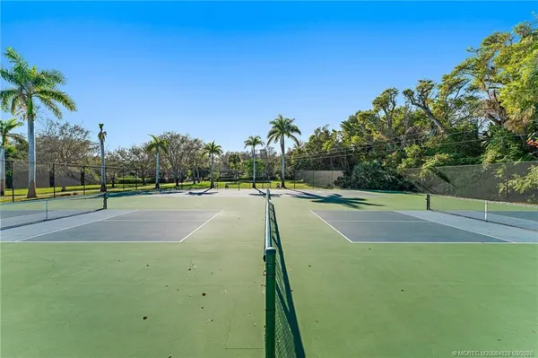 $2,300,000 | 540 Southeast St Lucie Boulevard, Stuart, FL 34996