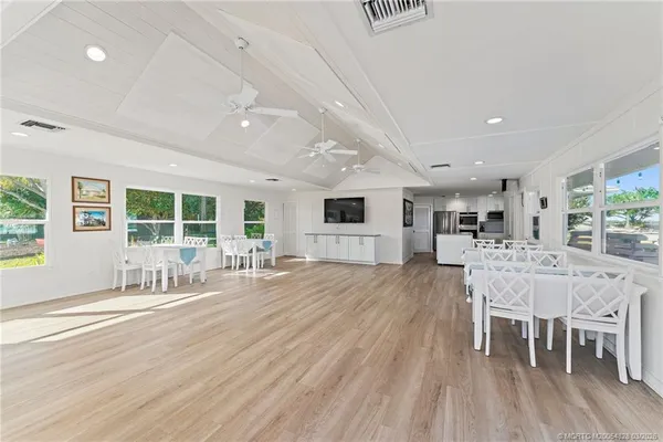 $2,300,000 | 540 Southeast St Lucie Boulevard, Stuart, FL 34996