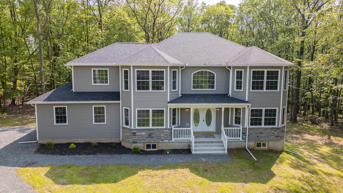 130 Sugar Hill Road, Unit 4 Effort, PA 18353 - Photo 1 of 62 DJI_0013
