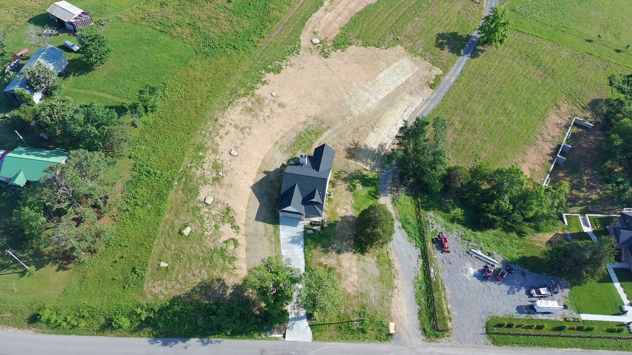 2953 Wixtown Road Westmoreland, TN 37186 - Photo 8 of 35 an aerial view of residential houses with outdoor space