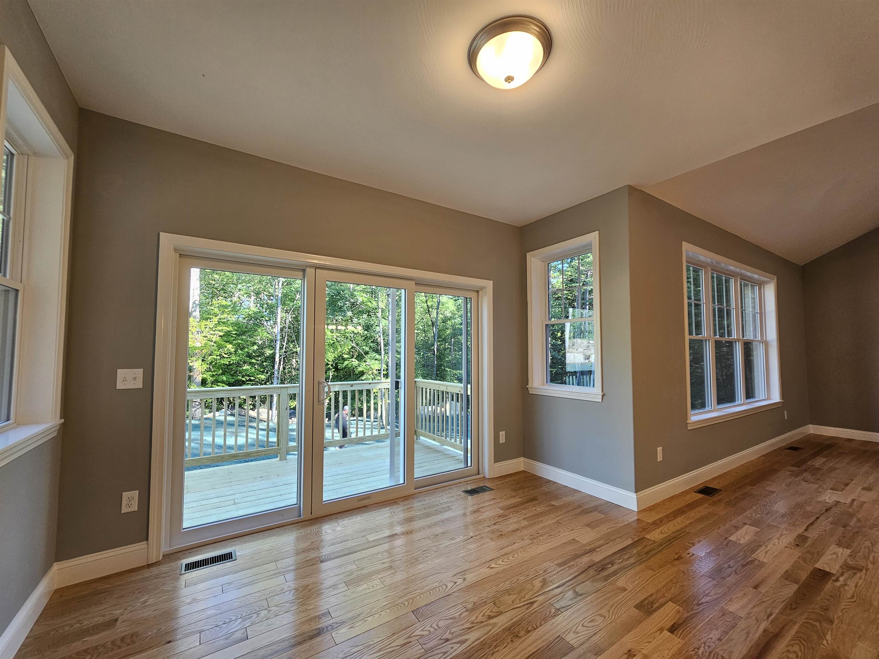 53 Curtisville Road, Unit 3 Concord, NH 03301 - Photo 2 of 36