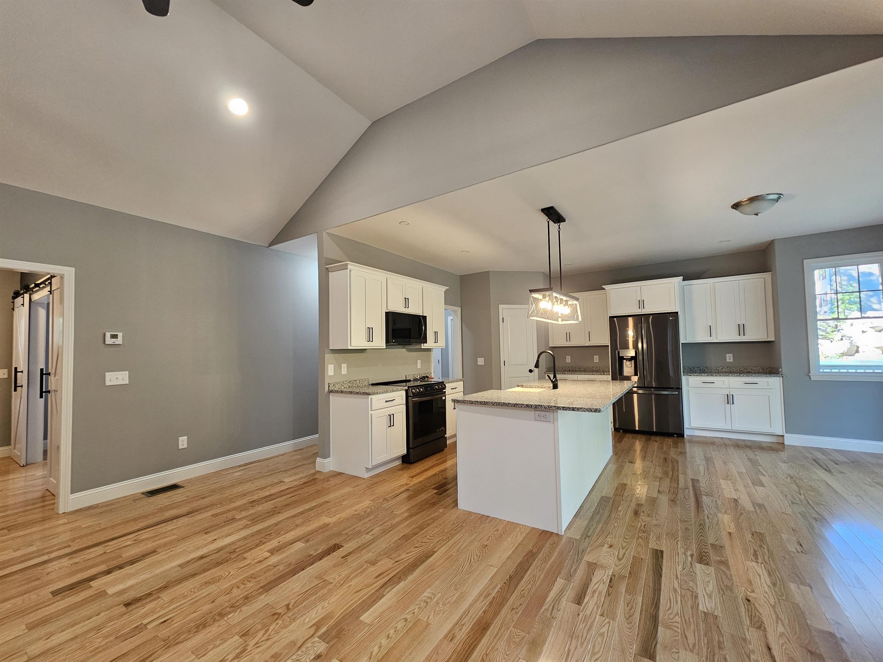 53 Curtisville Road, Unit 3 Concord, NH 03301 - Photo 23 of 36