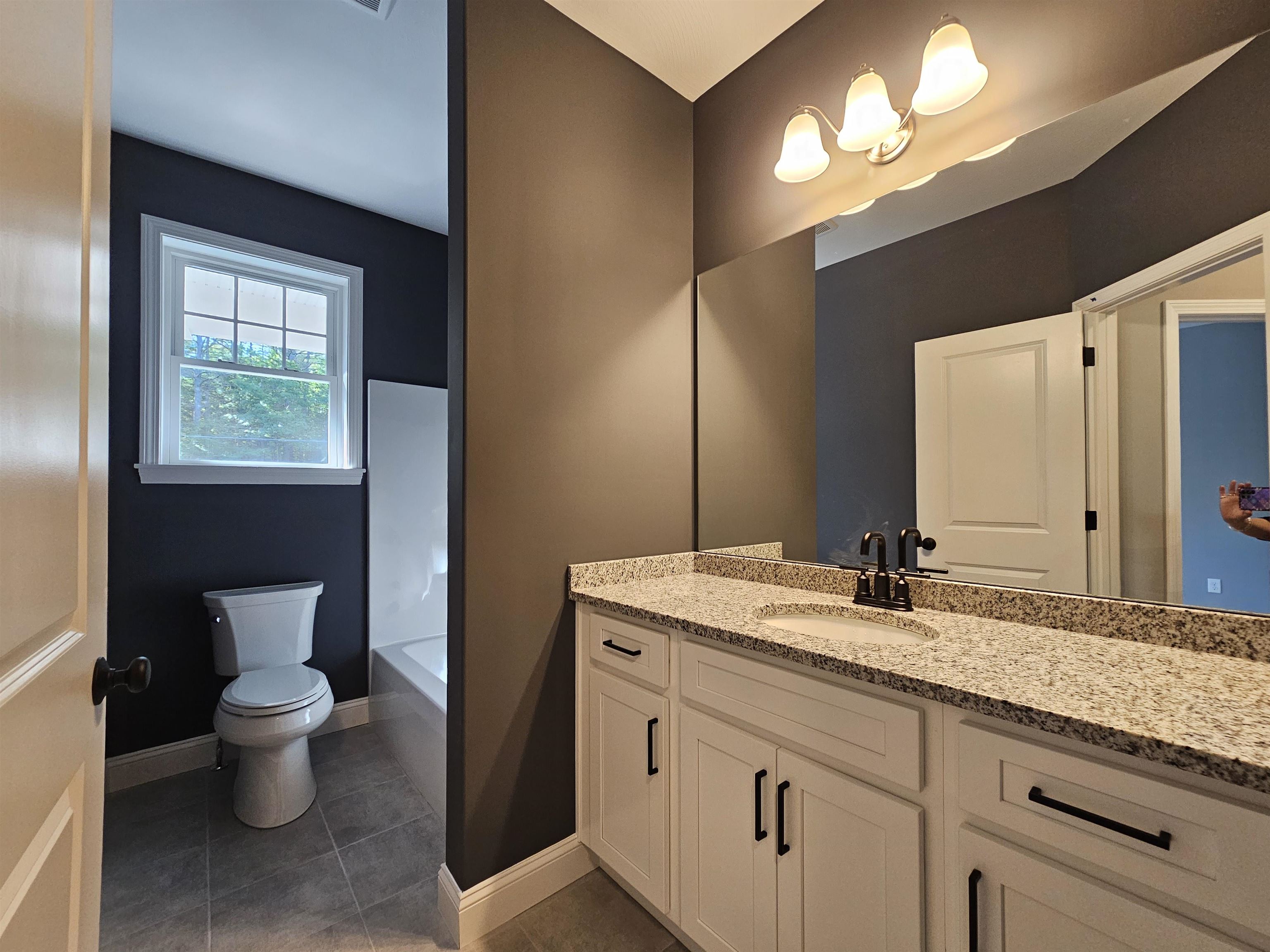 53 Curtisville Road, Unit 3 Concord, NH 03301 - Photo 6 of 36