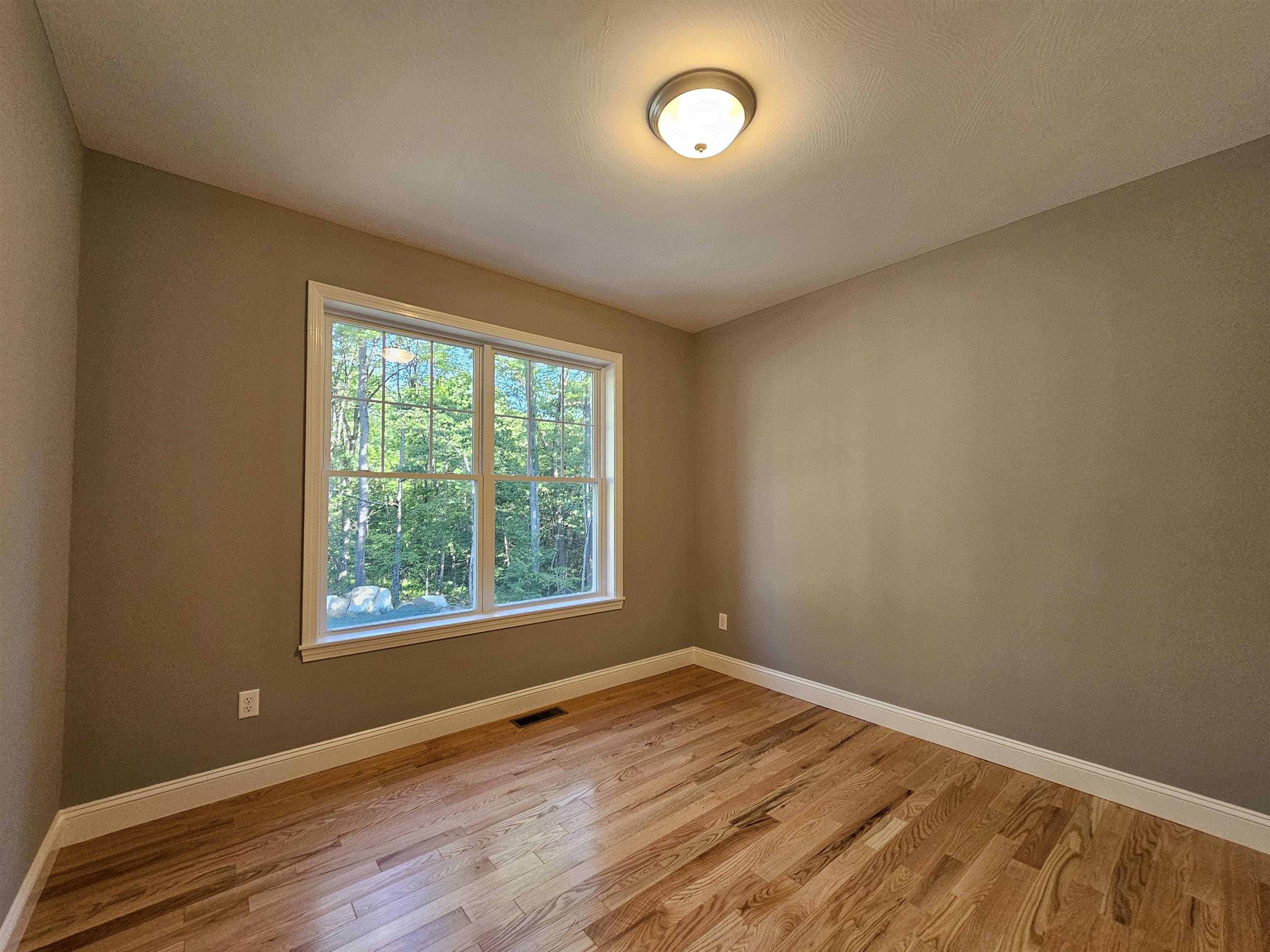 53 Curtisville Road, Unit 3 Concord, NH 03301 - Photo 8 of 36