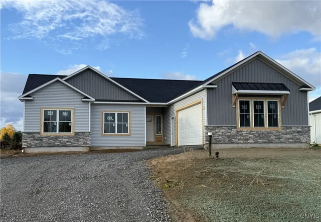 $479,900 | 117 Bloomfield Street, Van Buren, NY 13027