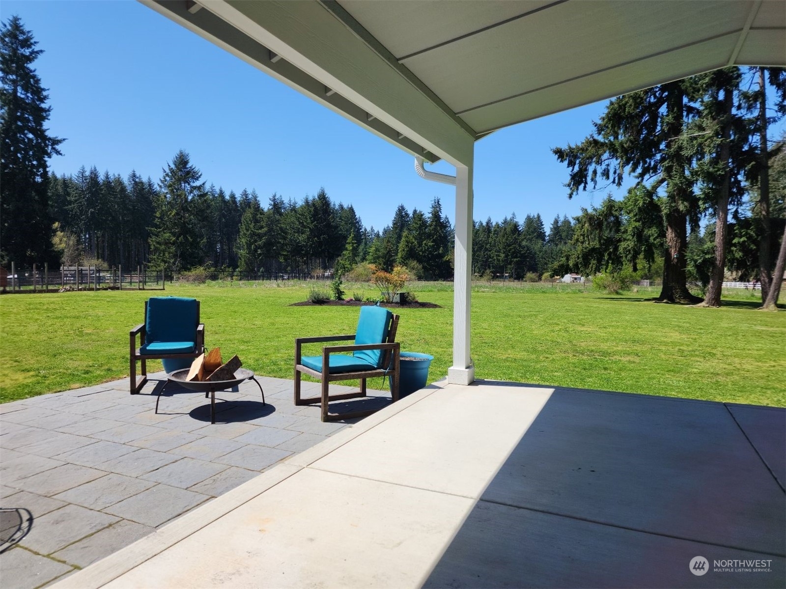 19312 Patterson Road East Orting, WA 98360 - Photo 2 of 39 a view of a park with sitting area