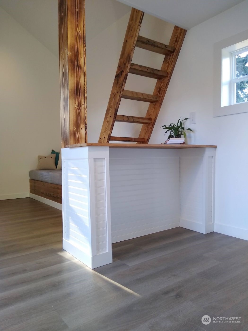 19312 Patterson Road East Orting, WA 98360 - Photo 26 of 39 a view of entryway and hall with wooden floor