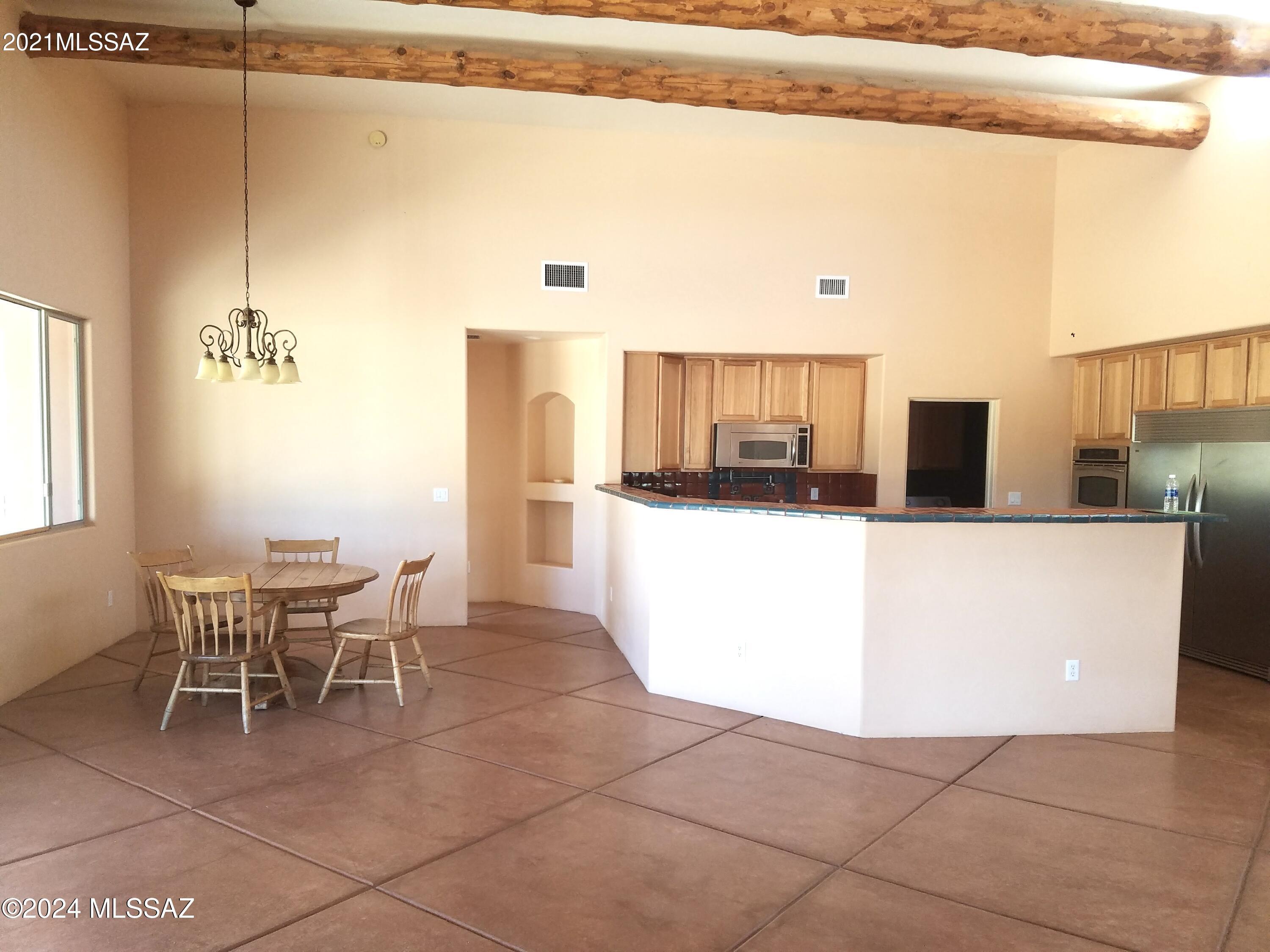 13325 South Coleman Road Tucson, AZ 85735 - Photo 4 of 48