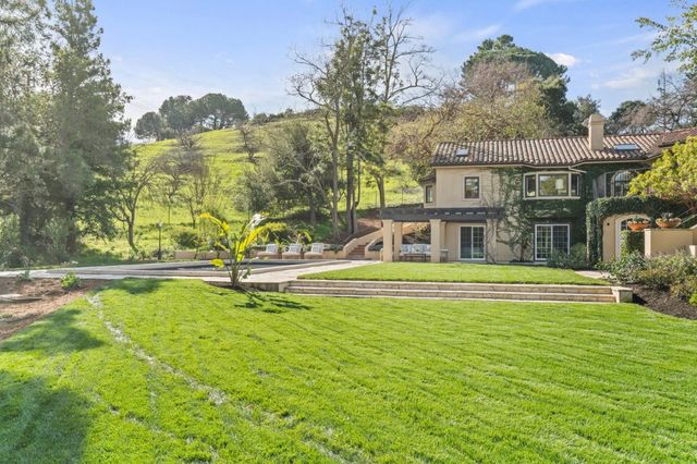 $7,900,000 | 12650 Corte Madera Lane, Los Altos Hills, CA 94022