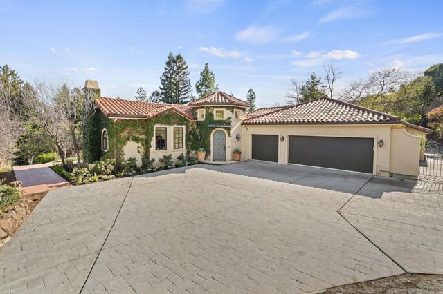 $7,900,000 | 12650 Corte Madera Lane, Los Altos Hills, CA 94022