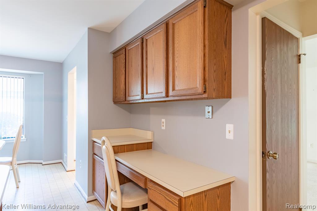 27730 Evergreen Road Lathrup Village, MI 48076 - Photo 14 of 31