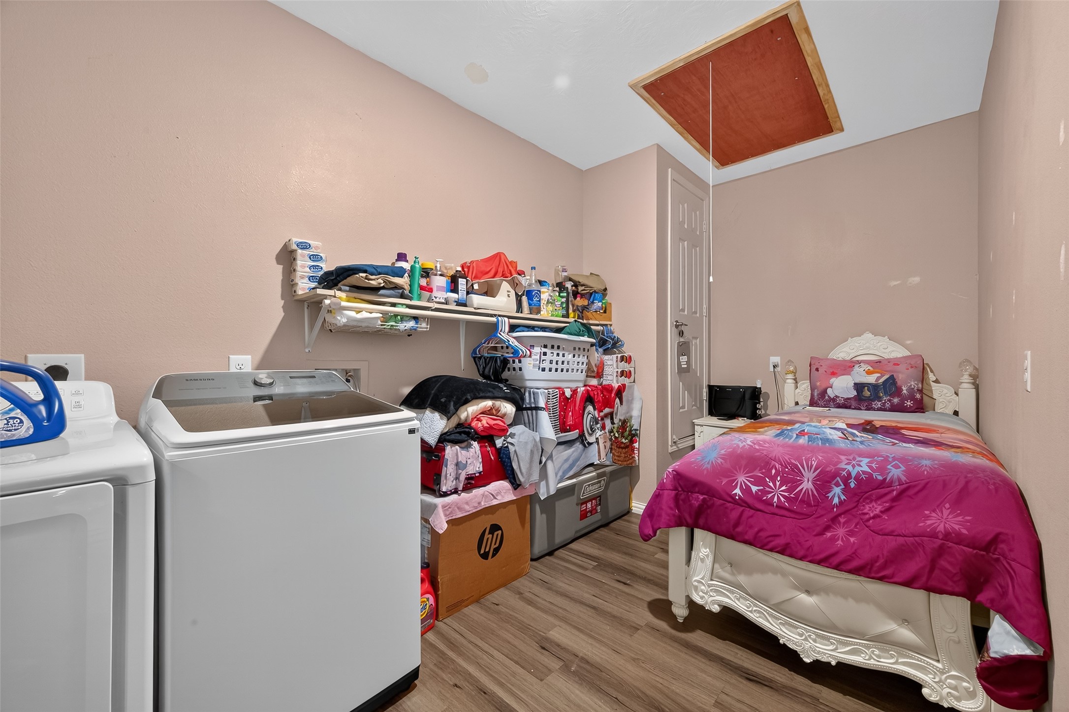 1619 Dolores Street Rosharon, TX 77583 - Photo 17 of 31 a bedroom with furniture and a baby crib