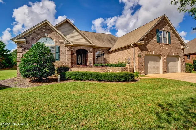 $2,850 | 310 Island Cove Court, Leland, NC 28479