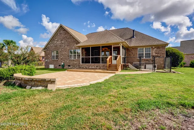 $2,850 | 310 Island Cove Court, Leland, NC 28479