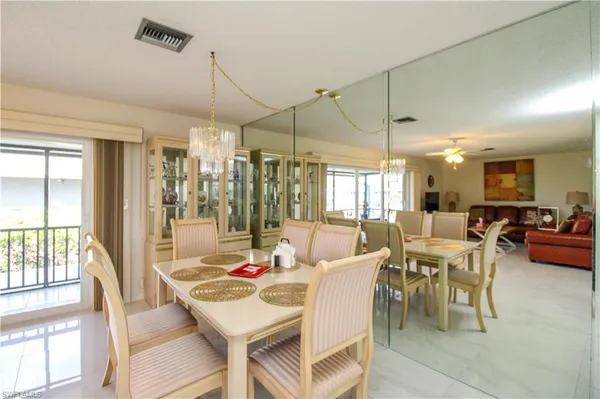 $4,000 | 239 Palm Drive, Unit 2, Naples, FL 34112