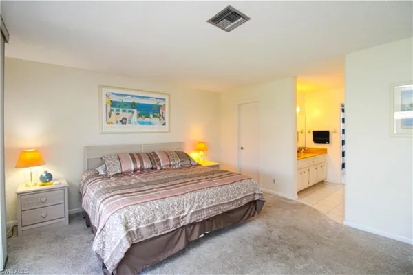 $4,000 | 239 Palm Drive, Unit 2, Naples, FL 34112