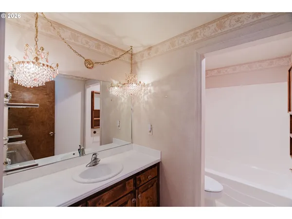 $599,000 | 916 Northwest Chipmunk Place, Corvallis, OR 97330