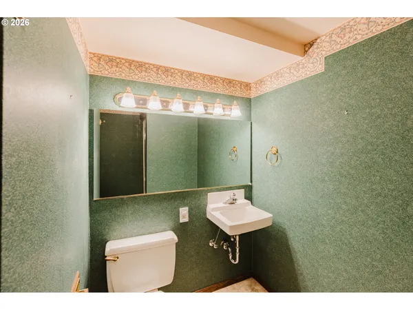 $599,000 | 916 Northwest Chipmunk Place, Corvallis, OR 97330