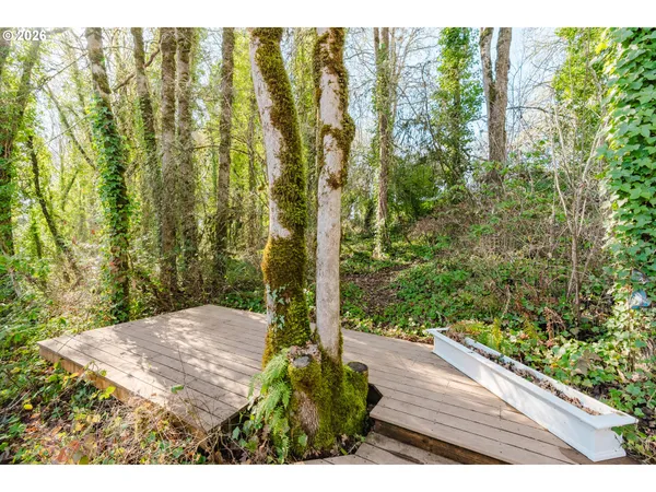 $599,000 | 916 Northwest Chipmunk Place, Corvallis, OR 97330