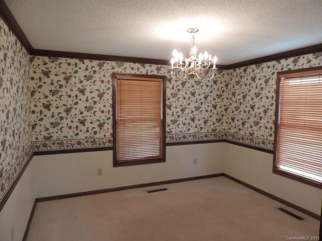 225 Woodridge Road Mooresville, NC 28115 - Photo 10 of 23 view of empty room with window