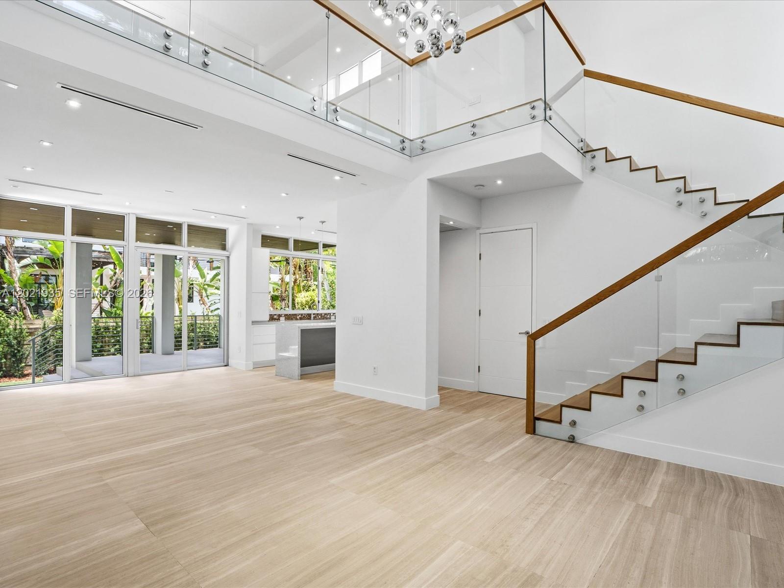 125 Hampton Lane Key Biscayne, FL 33149 - Photo 5 of 81