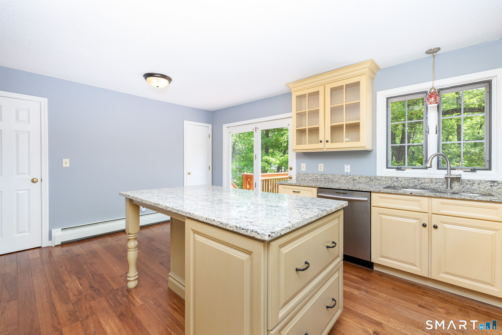 175 Vernon Street Manchester, CT 06042 - Photo 8 of 38 a kitchen with a sink stove and cabinets