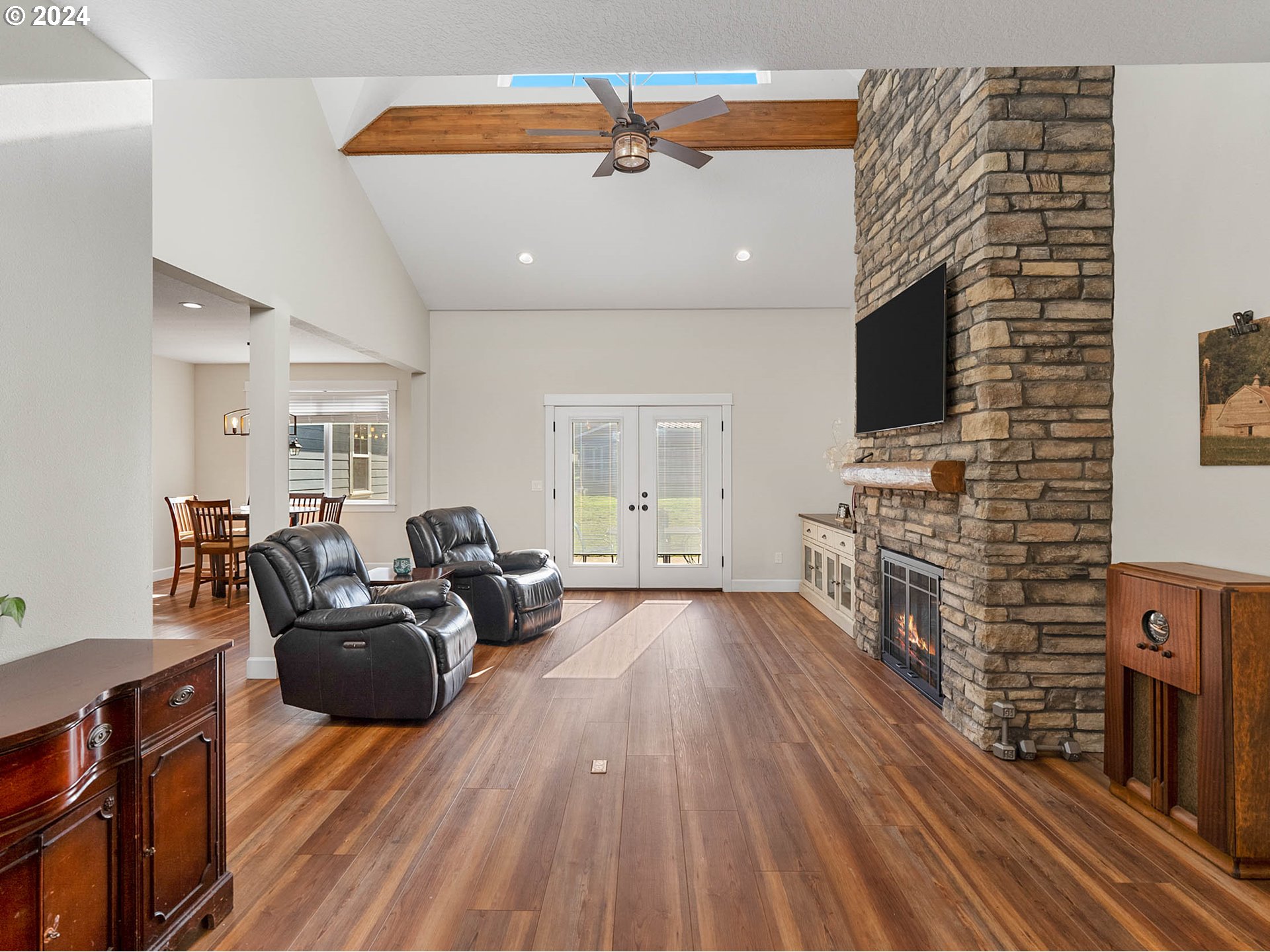 11320 Northwest Old Cornelius Pass Road Portland, OR 97231 - Photo 6 of 48 Great Room