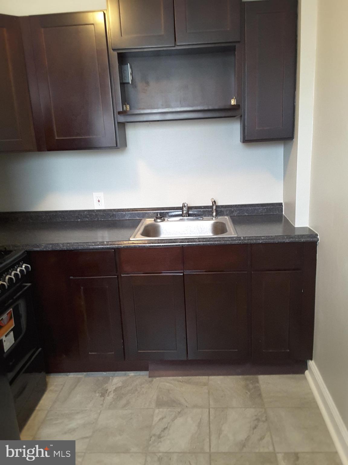 1226 Hellerman Street Philadelphia, PA 19111 - Photo 3 of 15