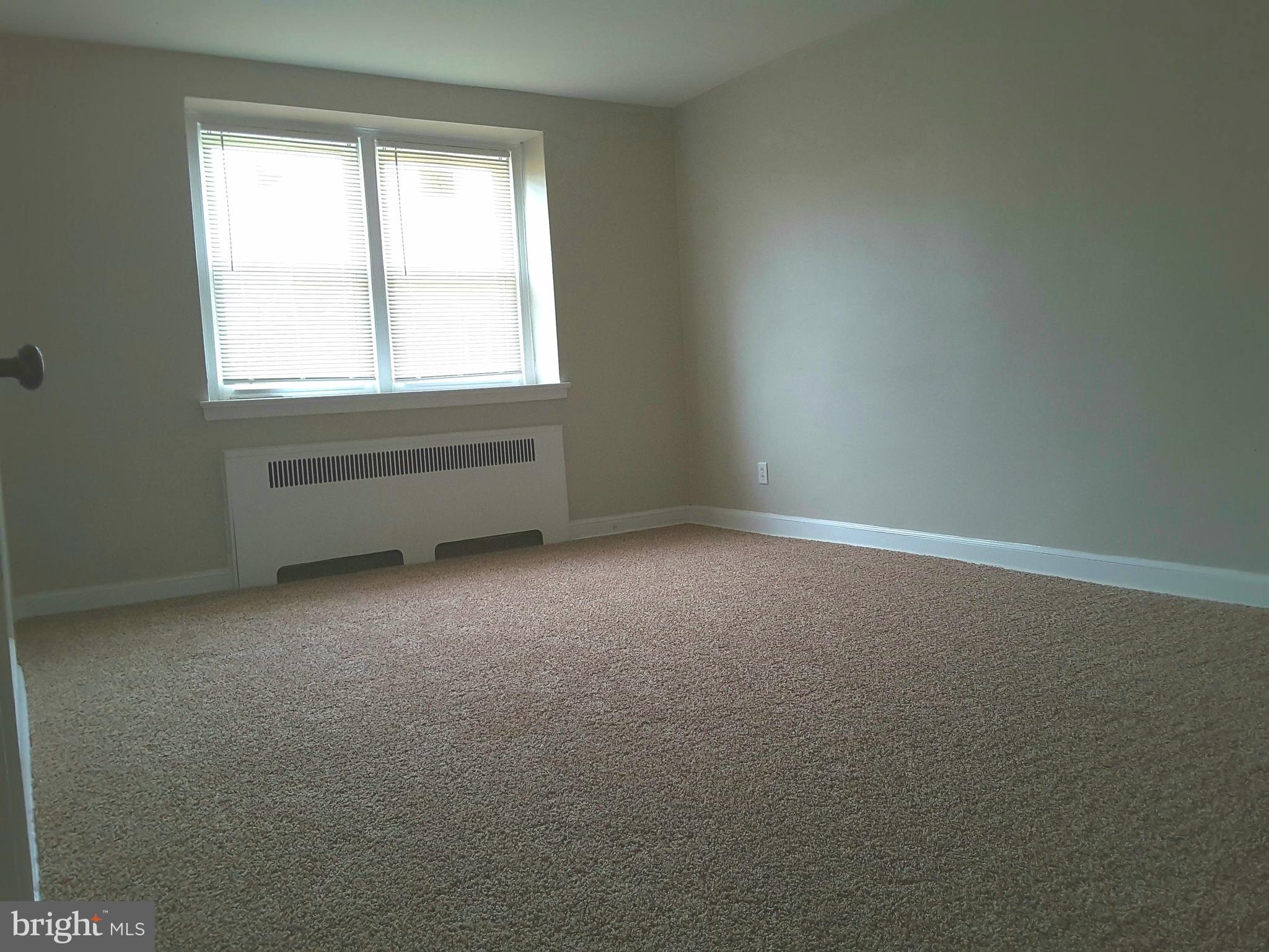 1226 Hellerman Street Philadelphia, PA 19111 - Photo 6 of 15