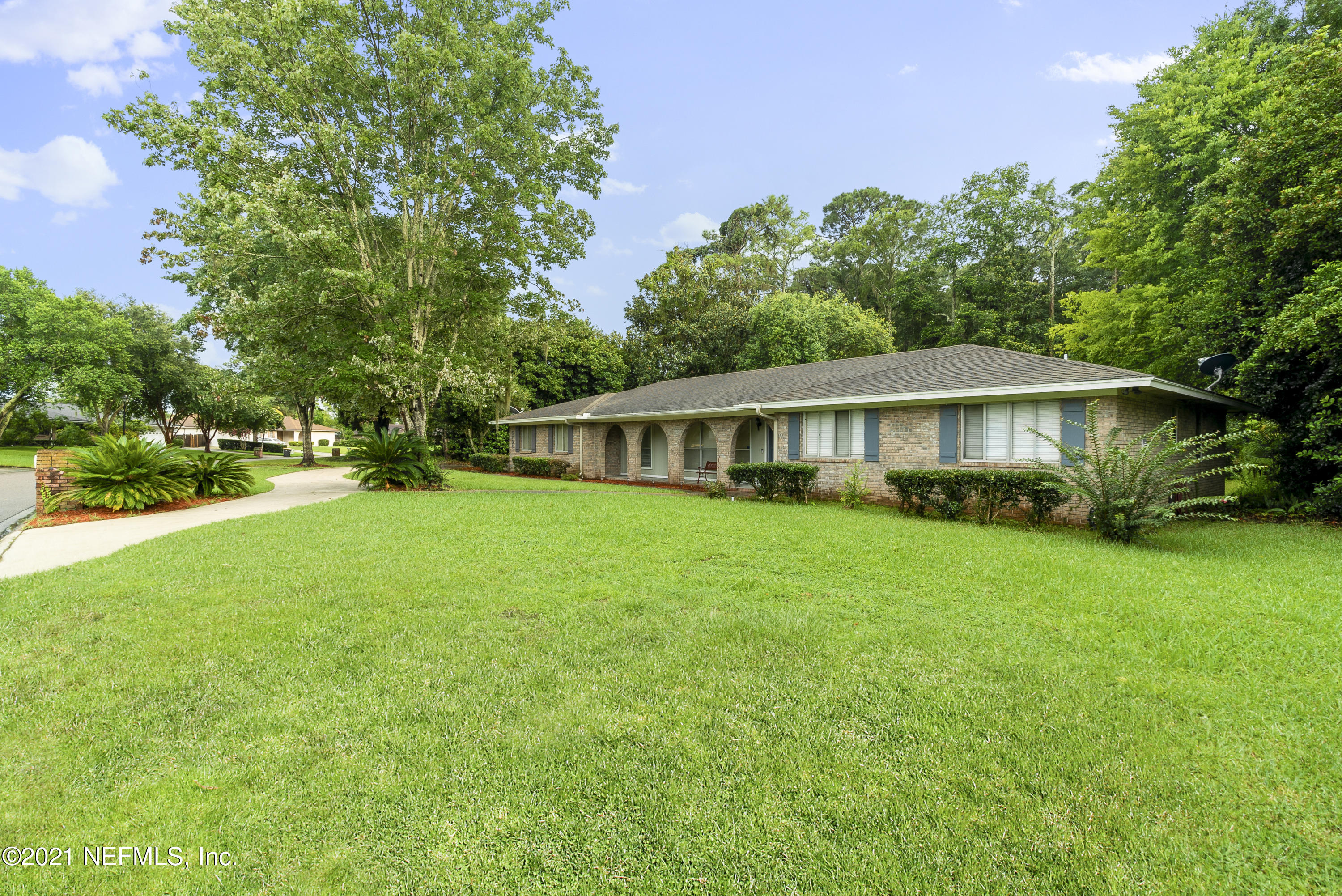 5706 Swamp Fox Road Jacksonville, FL 32210 - Photo 3 of 37 DSC05492a