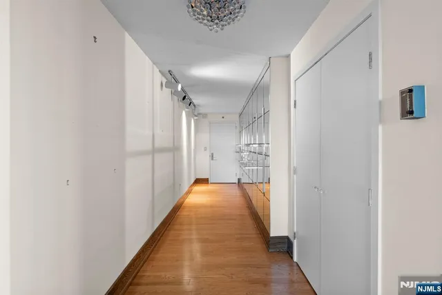 $998,000 | 1500 Palisade Avenue, Unit 28F, Fort Lee, NJ 07024