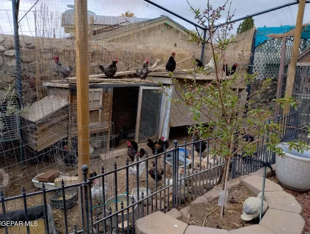 $675,000 | 7413 Lenox Court, El Paso, TX 79912