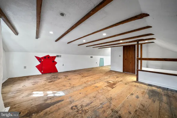 a view of empty room