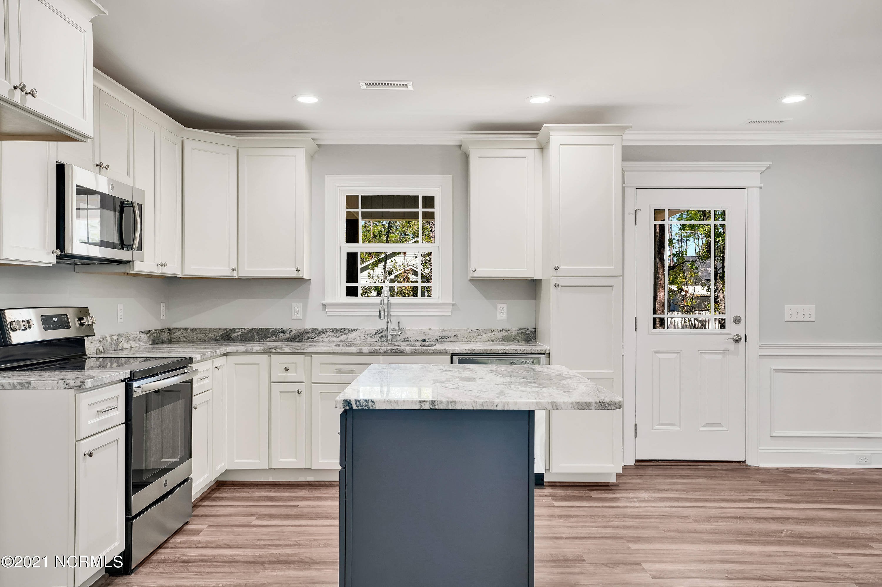 415 Pepperhill Road Southport, NC 28461 - Photo 15 of 30 Photo is of similar model