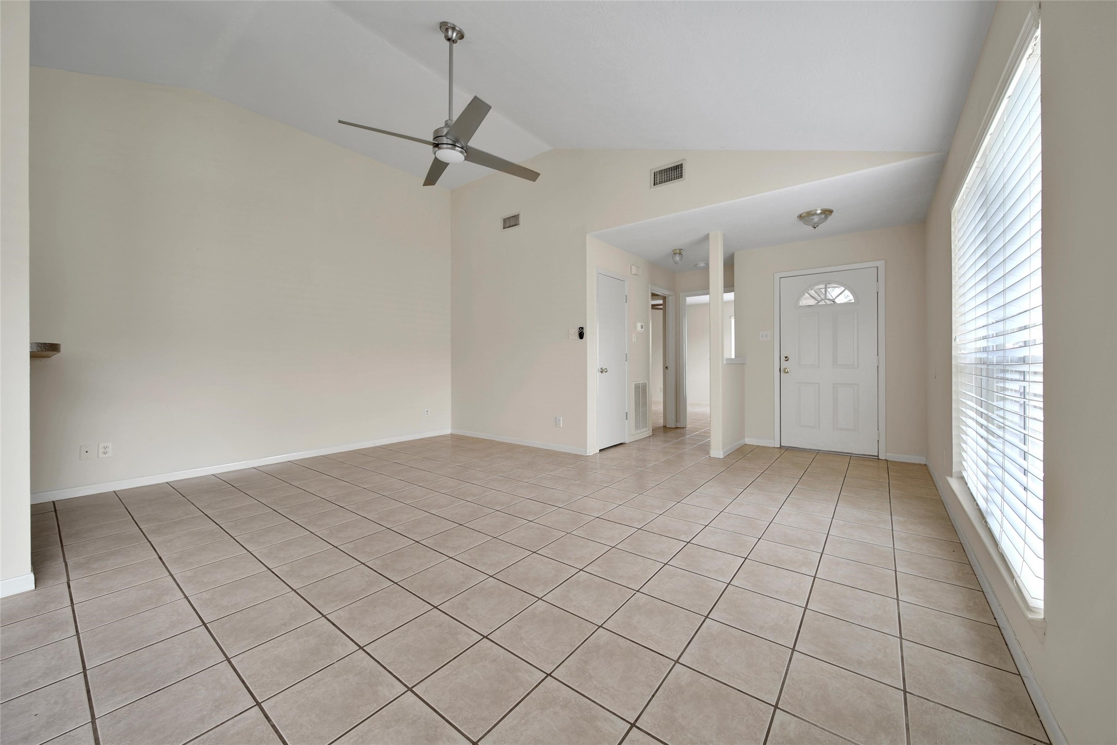 206 Graham Road Huntsville, TX 77340 - Photo 11 of 29