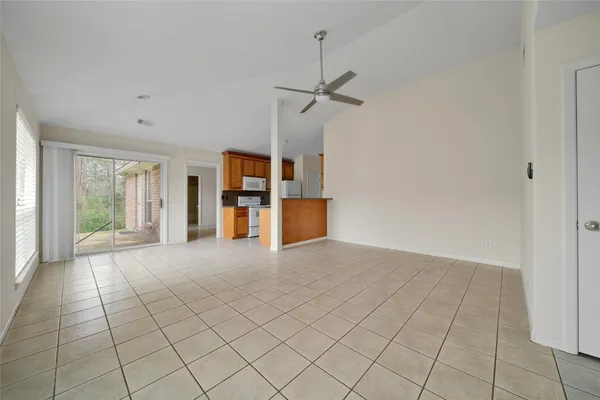 $850,000 | 206 Graham Road, Huntsville, TX 77340