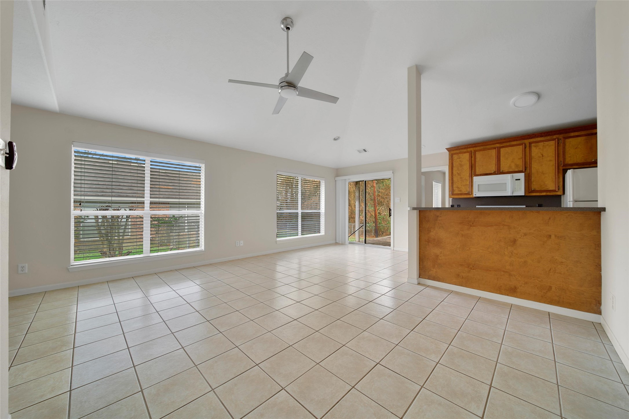 206 Graham Road Huntsville, TX 77340 - Photo 14 of 29